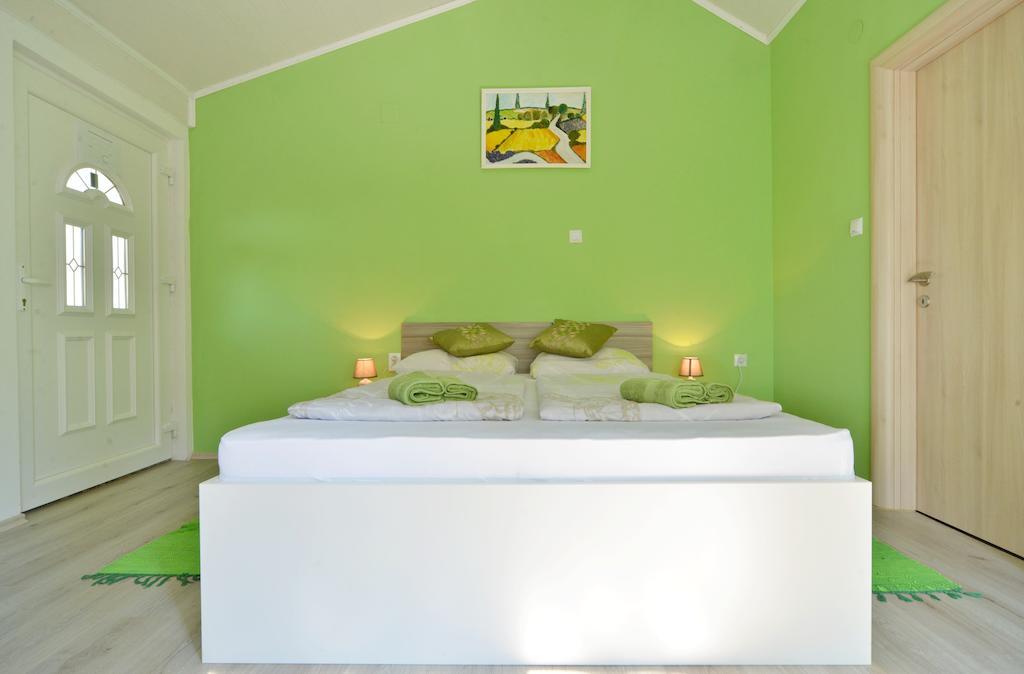 Guest House Rudine Slunj Habitación foto